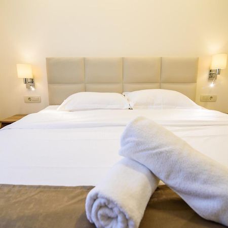 Apartments Leone Lukas Promajna Room photo